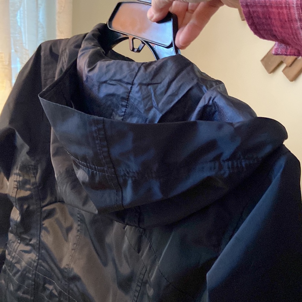 Athleta rain/runner jacket - Picture 6 of 7